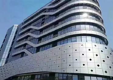 铝单板幕墙全生命周期维护指南