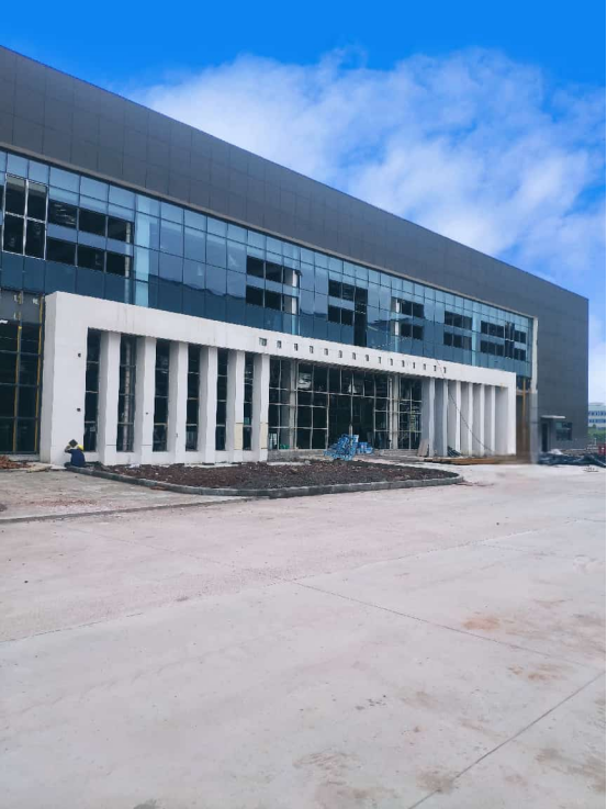 重庆潍柴动力搬迁项目铝合金门窗工程案例｜断桥铝窗制作安装一体化解决方案