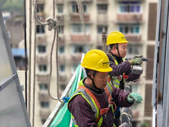 莜歌铝板幕墙翻新改造